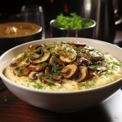  Polenta con Funghi： Creamy Comfort Food Meets Earthy Mushroom Delight!